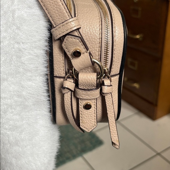 Kate Spade Mulberry Street Piper leather Beige/BK edge camera Crossbody Bag - Picture 10 of 14